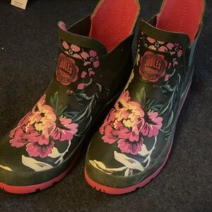 Joules Women's Floral Wellibob Rain Boots - Green and Pink